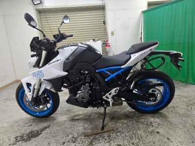 Suzuki GSX-8R 2024