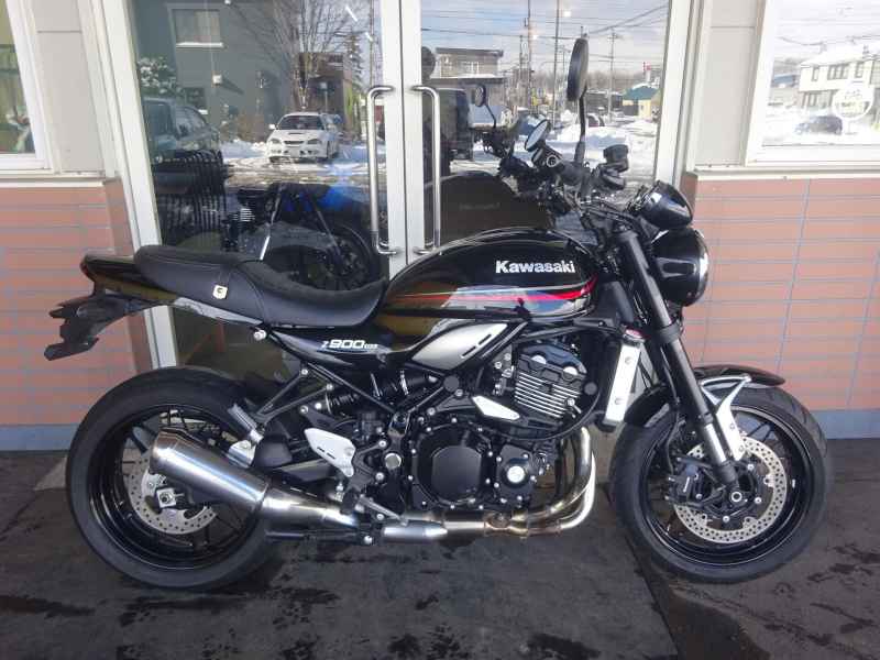 Kawasaki Z900RS 2024