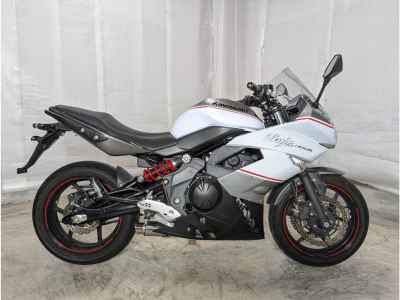 Kawasaki Ninja 400R 2014