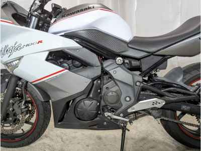 Kawasaki Ninja 400R 2014