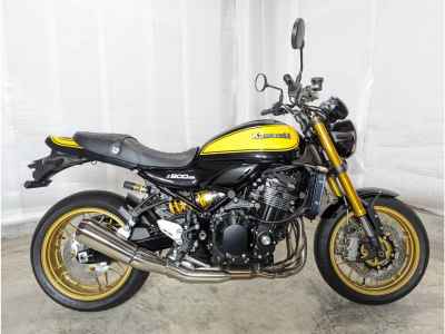 Kawasaki Z900RS 2024