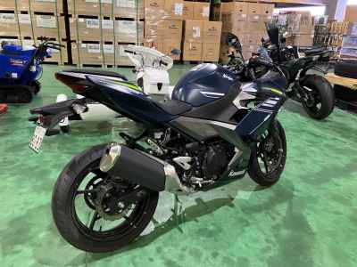 Kawasaki Ninja 400 2023