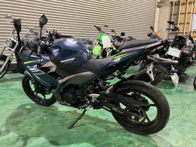 Kawasaki Ninja 400 2023