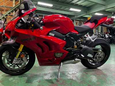 Ducati Panigale V4S 2023