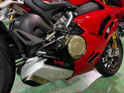 Ducati Panigale V4S 2023