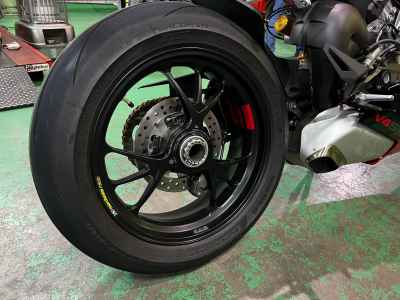 Ducati Panigale V4S 2023