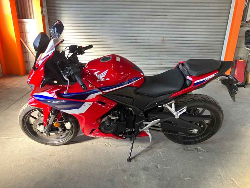 Honda CBR400R 2025