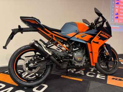 KTM RC 390 2022