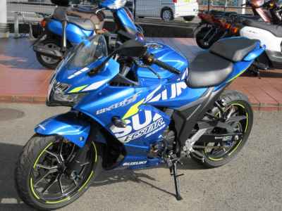 Suzuki Gixxer 250SF