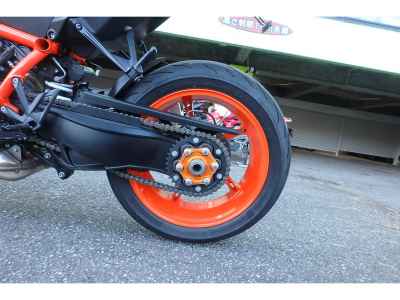 KTM 1290 Super Duke R 2023