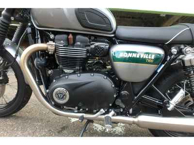 Triumph Bonneville T100 2021