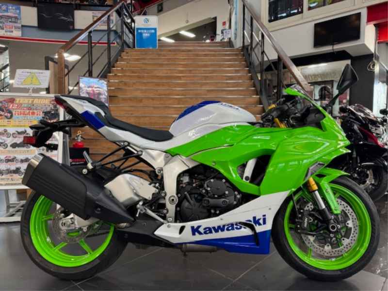 Kawasaki Ninja ZX-6R 2024