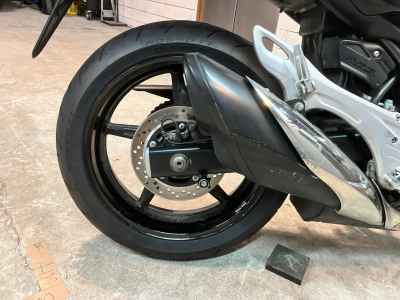 Suzuki Gladius SFV400 2010