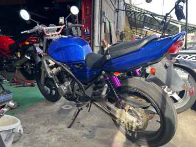 Kawasaki Balius ZR250
