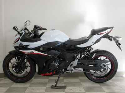 Suzuki GSX250R