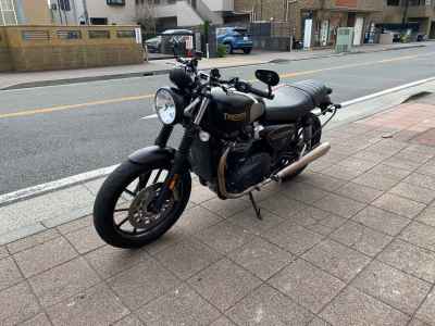 Triumph Street Twin 2021