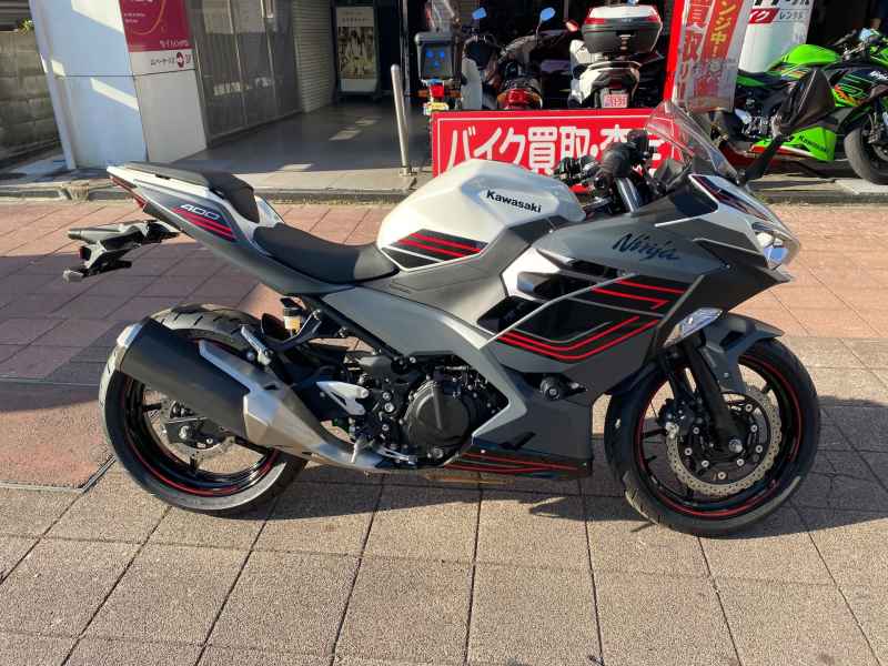 Kawasaki Ninja 400 2024