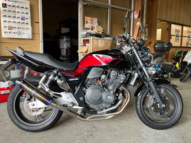 Honda CB400SF 2010