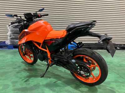 KTM 390 Duke 2024
