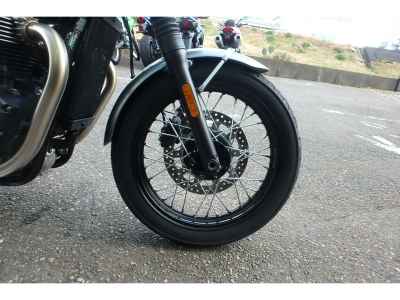Triumph Bonneville T100 2021
