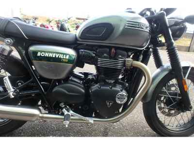 Triumph Bonneville T100 2021