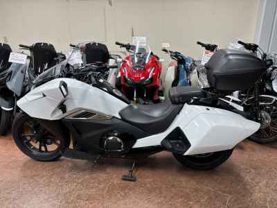 Honda NM4 Vultus 2017