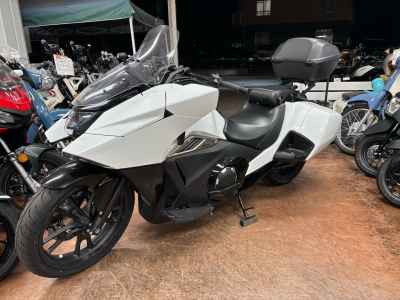 Honda NM4 Vultus 2017
