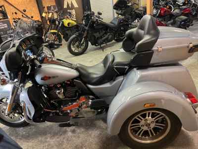 Harley-Davidson Electra Glide FLHTCU1870 Trike 2023