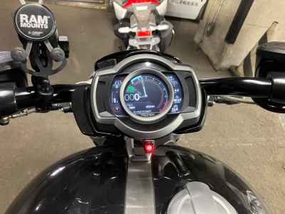 Triumph Rocket 3 R 2023