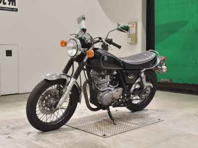 Yamaha SR400 2005