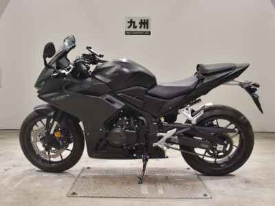 Honda CBR400R 2024