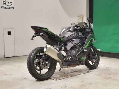 Kawasaki Ninja ZX-25R
