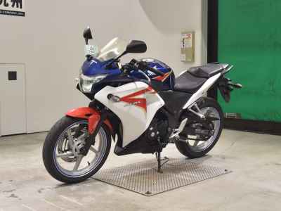 Honda CBR250R 2011