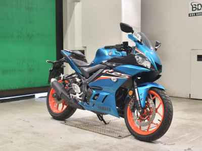 Yamaha YZF-R25 2021
