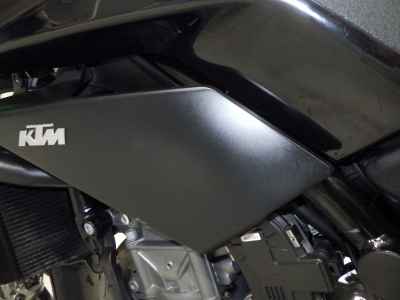 KTM 890 Duke 2023