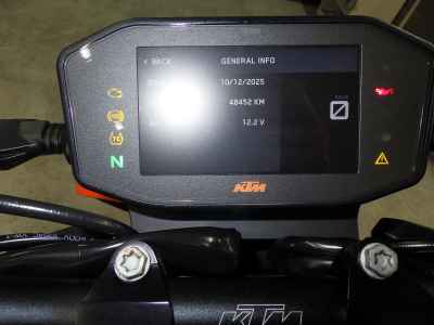 KTM 890 Duke 2023