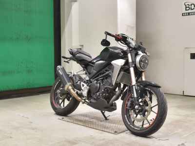 Honda CB250R 2019