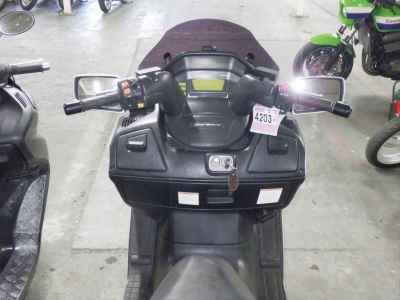 Suzuki Skywave 650