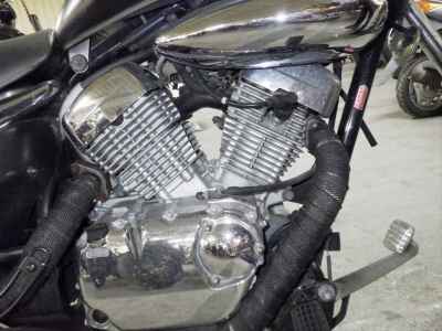 Suzuki Intruder 250LC