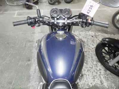Kawasaki W800 2023