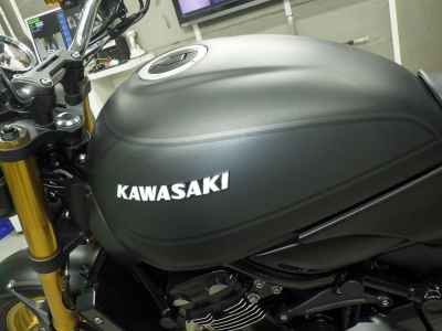 Kawasaki Z900RS SE 2024
