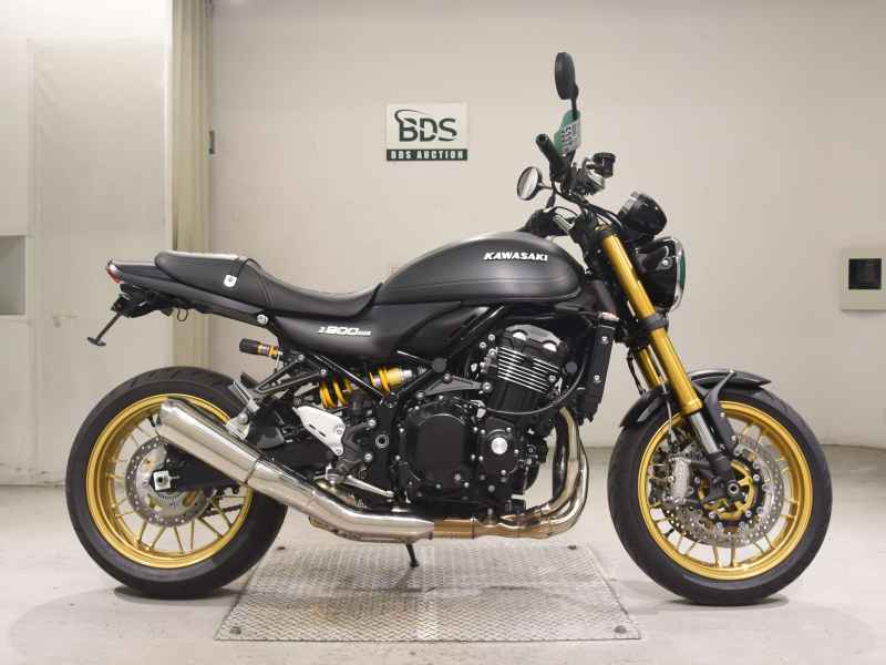 Kawasaki Z900RS SE 2024