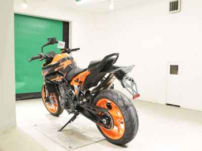 KTM 890 Duke GP 2023