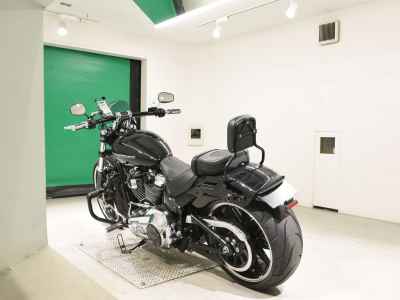 Harley-Davidson Breakout FXBRS1870 2020