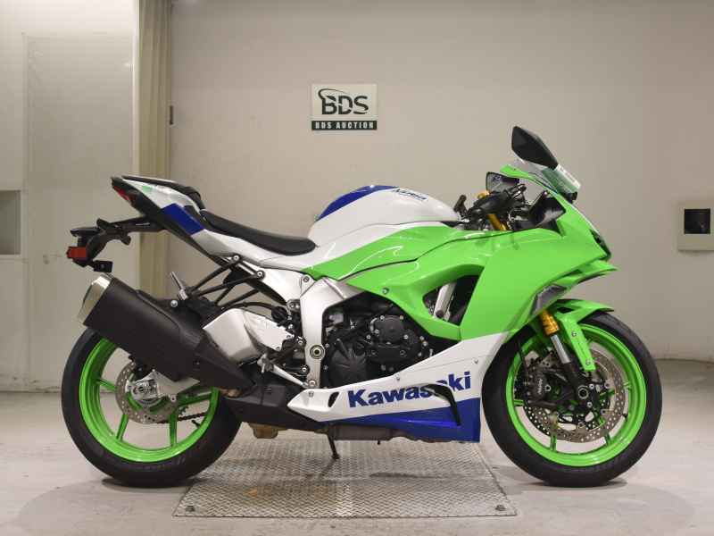 Kawasaki Ninja ZX-6R 2024