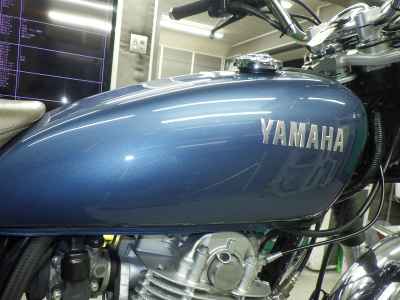 Yamaha SR400 2019