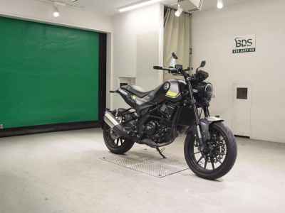 Benelli Leoncino 250 2021