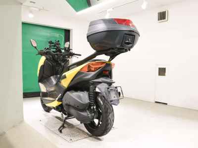 Yamaha XMAX 250 2018