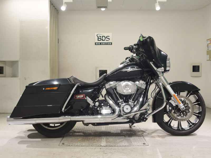 Harley-Davidson Street Glide FLHX1690 2013