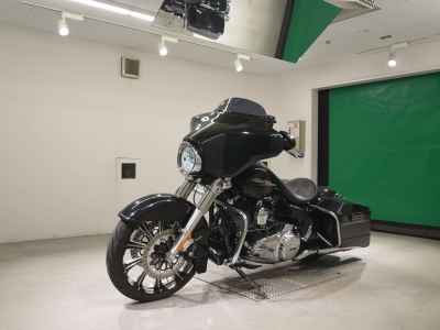 Harley-Davidson Street Glide FLHX1690 2013